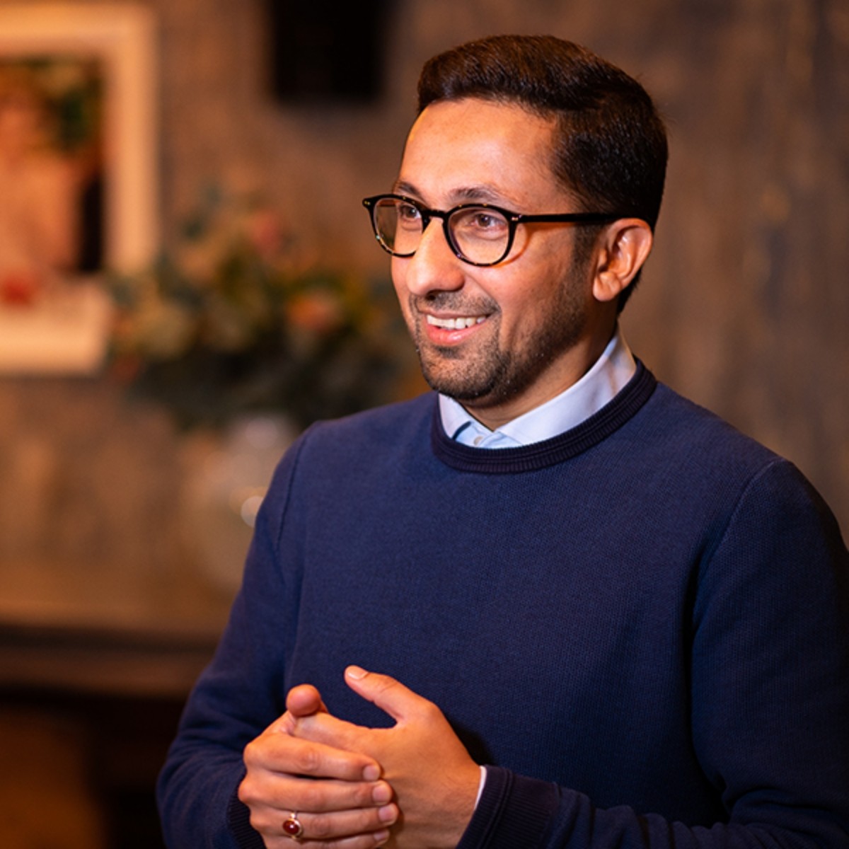 Asgher Sultan - Consultant